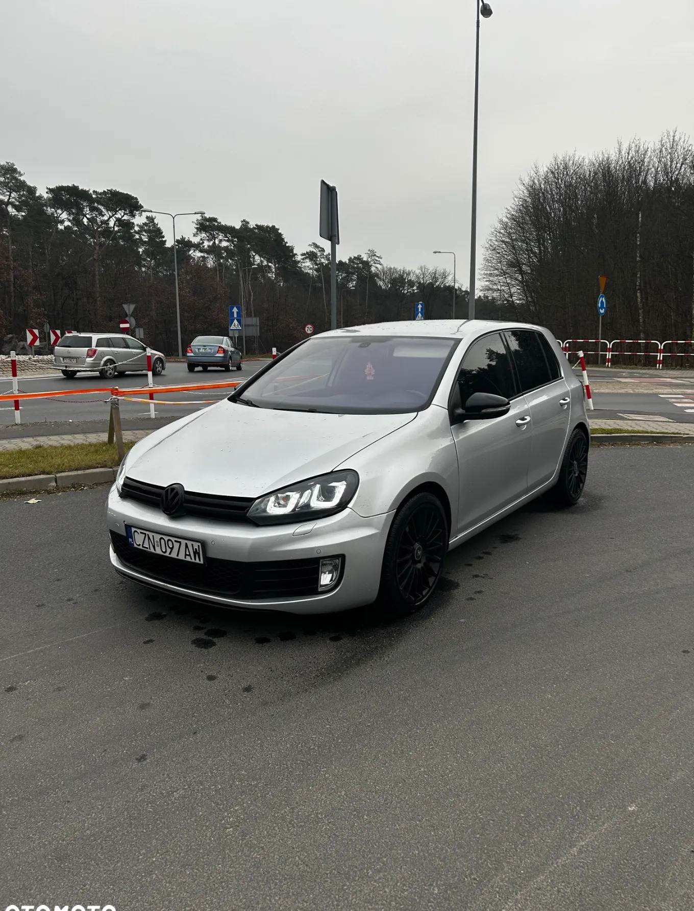 Volkswagen Golf cena 27999 przebieg: 216000, rok produkcji 2009 z Brusy małe 79